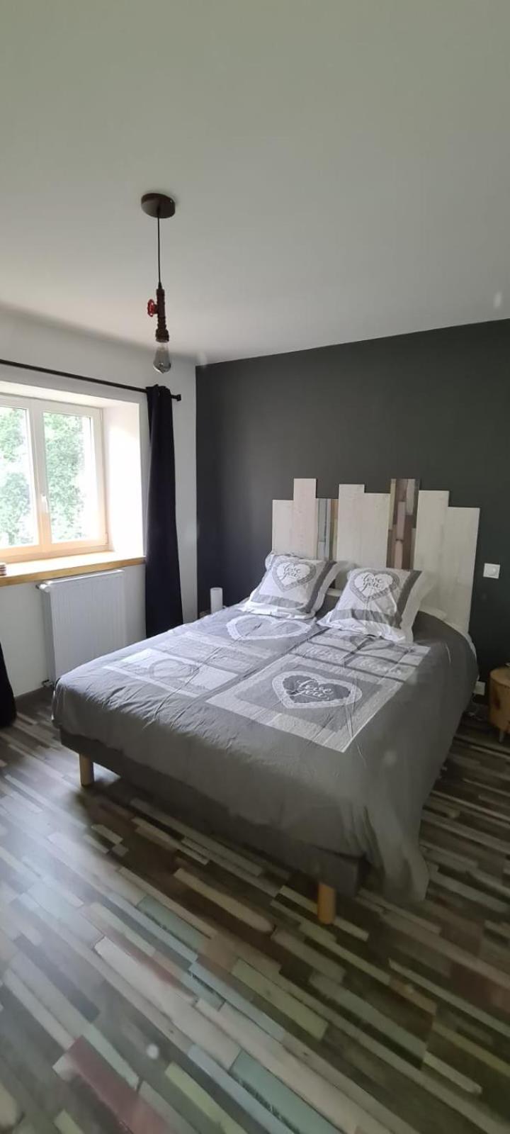 Chez Perlette Bed & Breakfast Merle-Leignec Dış mekan fotoğraf